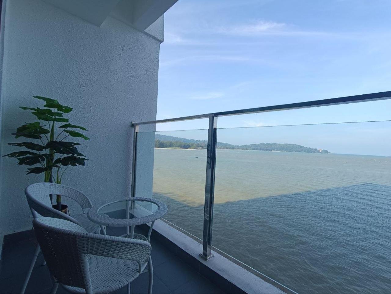 Kuantan Imperium Seaview Cityview By Avenzee Kültér fotó